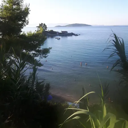 Maria Gerokonstanti * Ellinika (Evia)